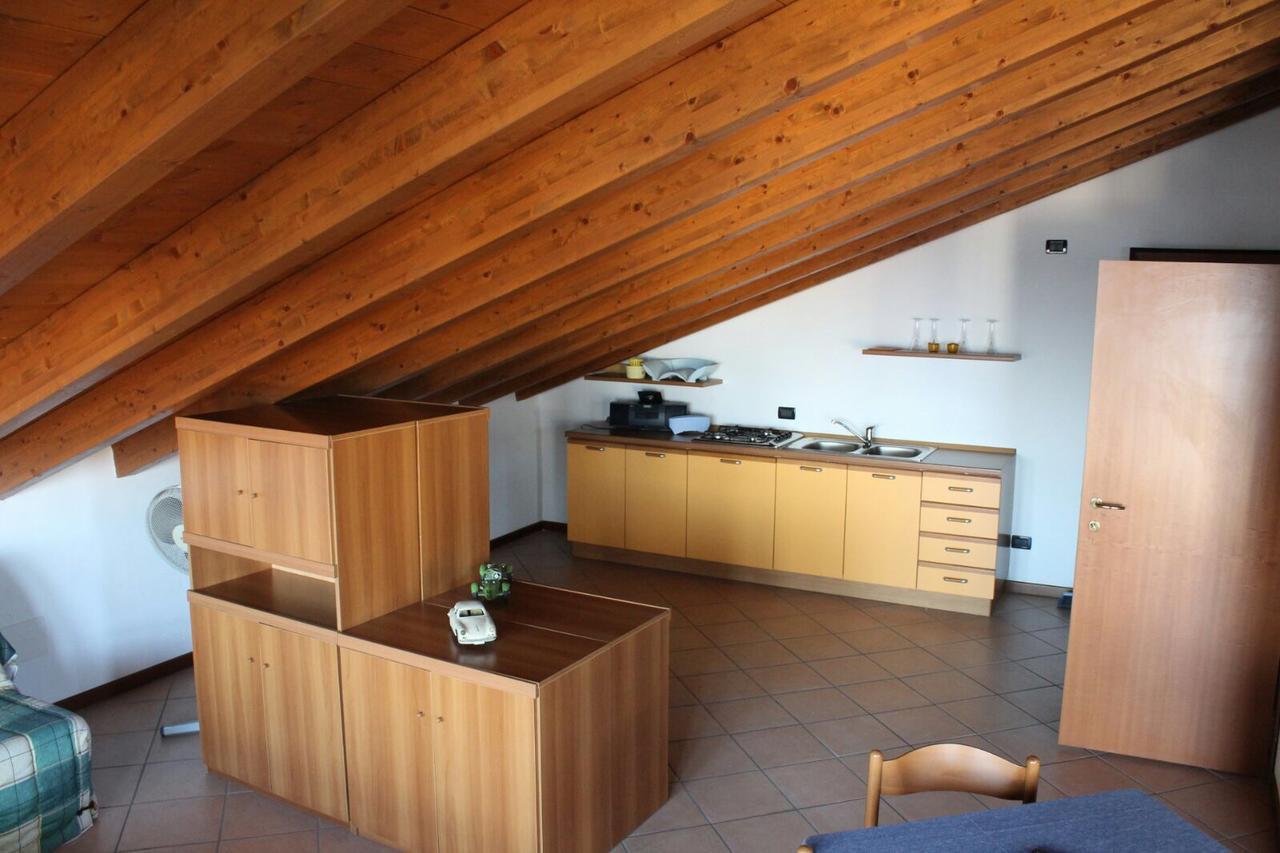 Apartamento Casa regina Desenzano del Garda Exterior foto