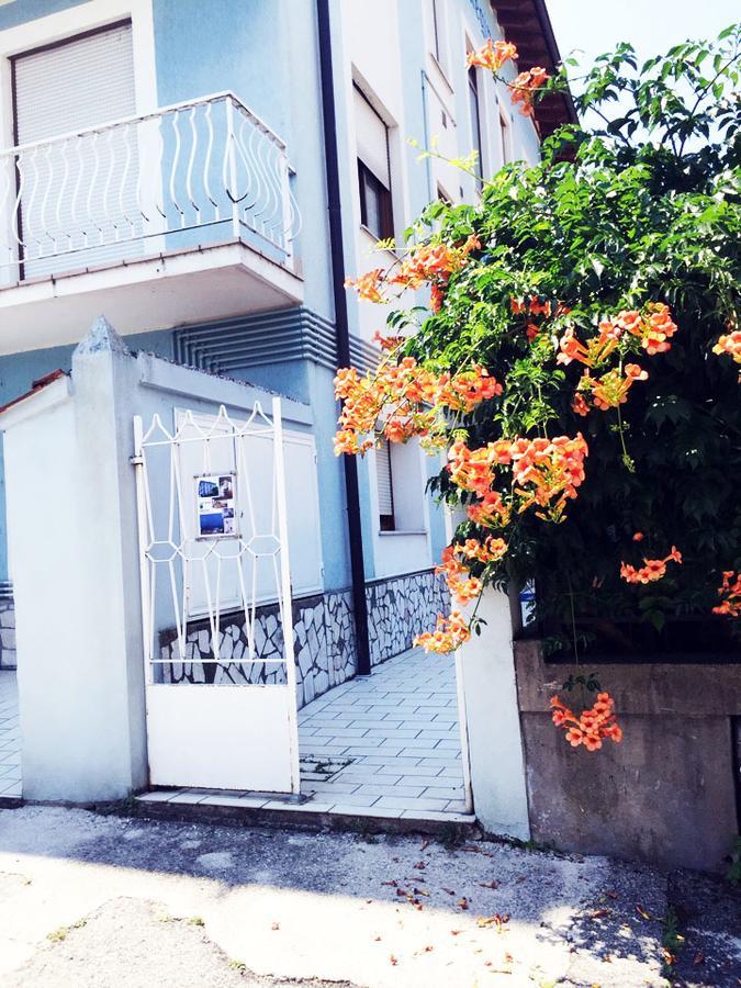 Apartamento Casa regina Desenzano del Garda Exterior foto