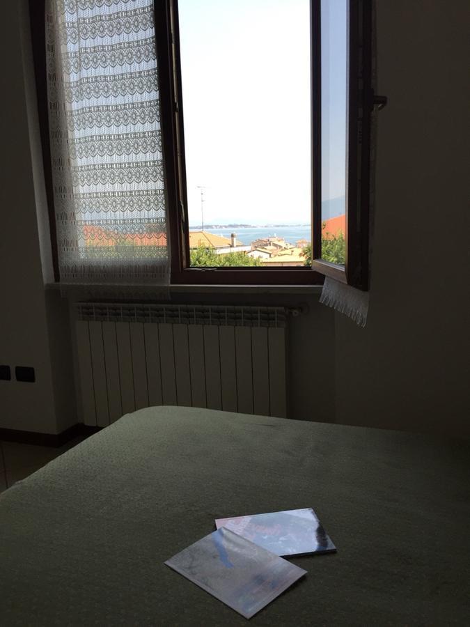 Apartamento Casa regina Desenzano del Garda Exterior foto